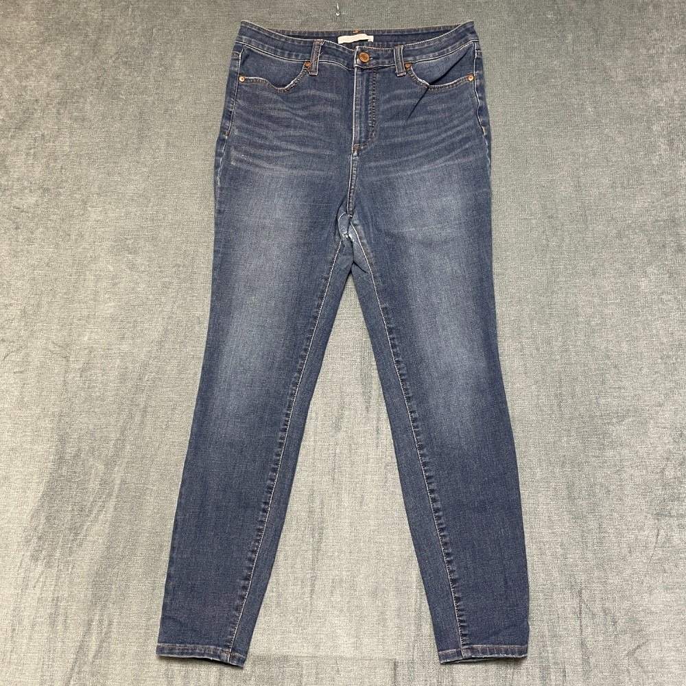 LC Lauren Conrad Super High Rise Skinny Jeans Womens 10 Blue Denim Classic Comfy